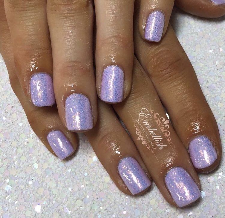 Lilac shimmer nails